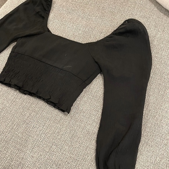 Abound Top - Picture 9 of 9